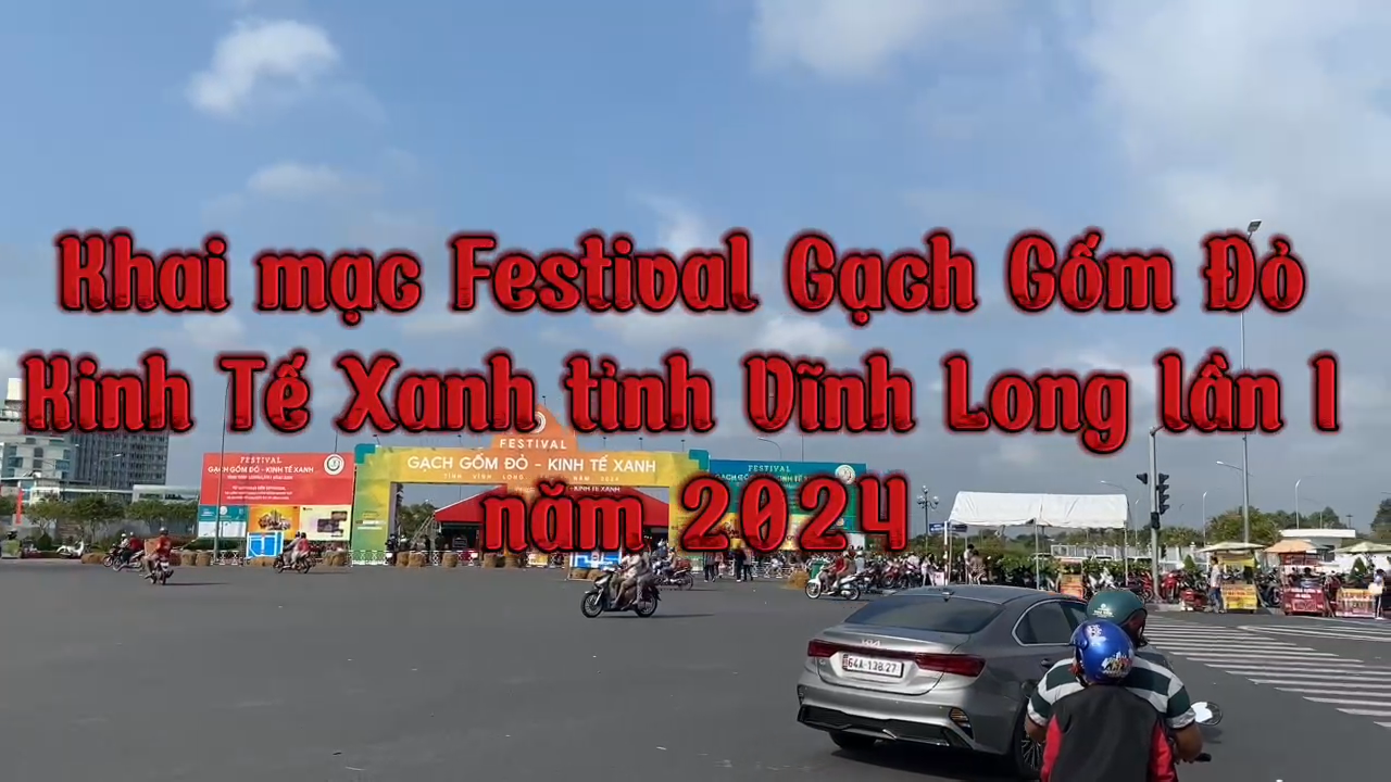 Khai mạc Festival Gạch Gốm Đỏ - Kinh tế Xanh tỉnh Vĩnh Long lần I năm 2024